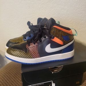 Jordan 1 Mid (children shoe)